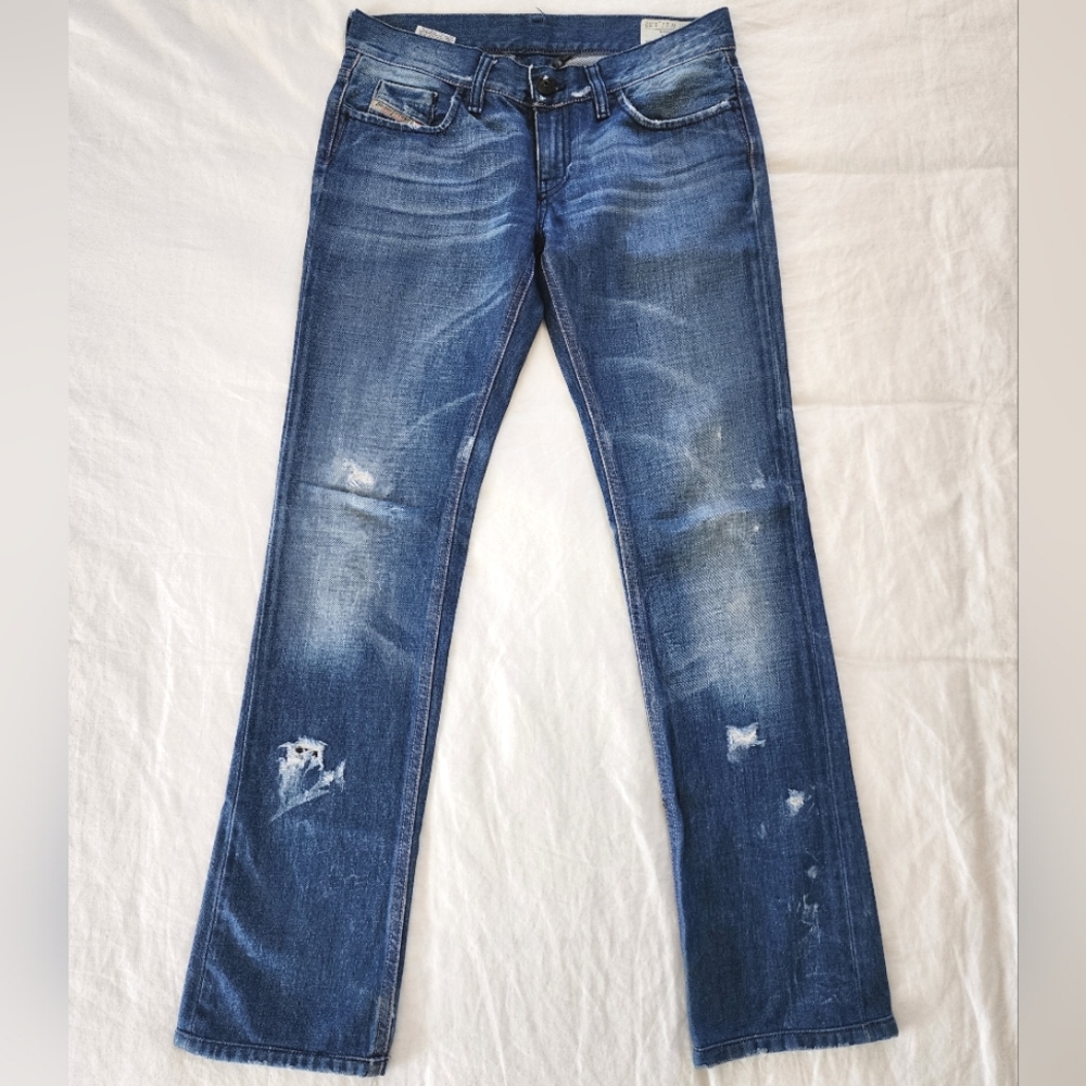 DIESEL Liv 27
